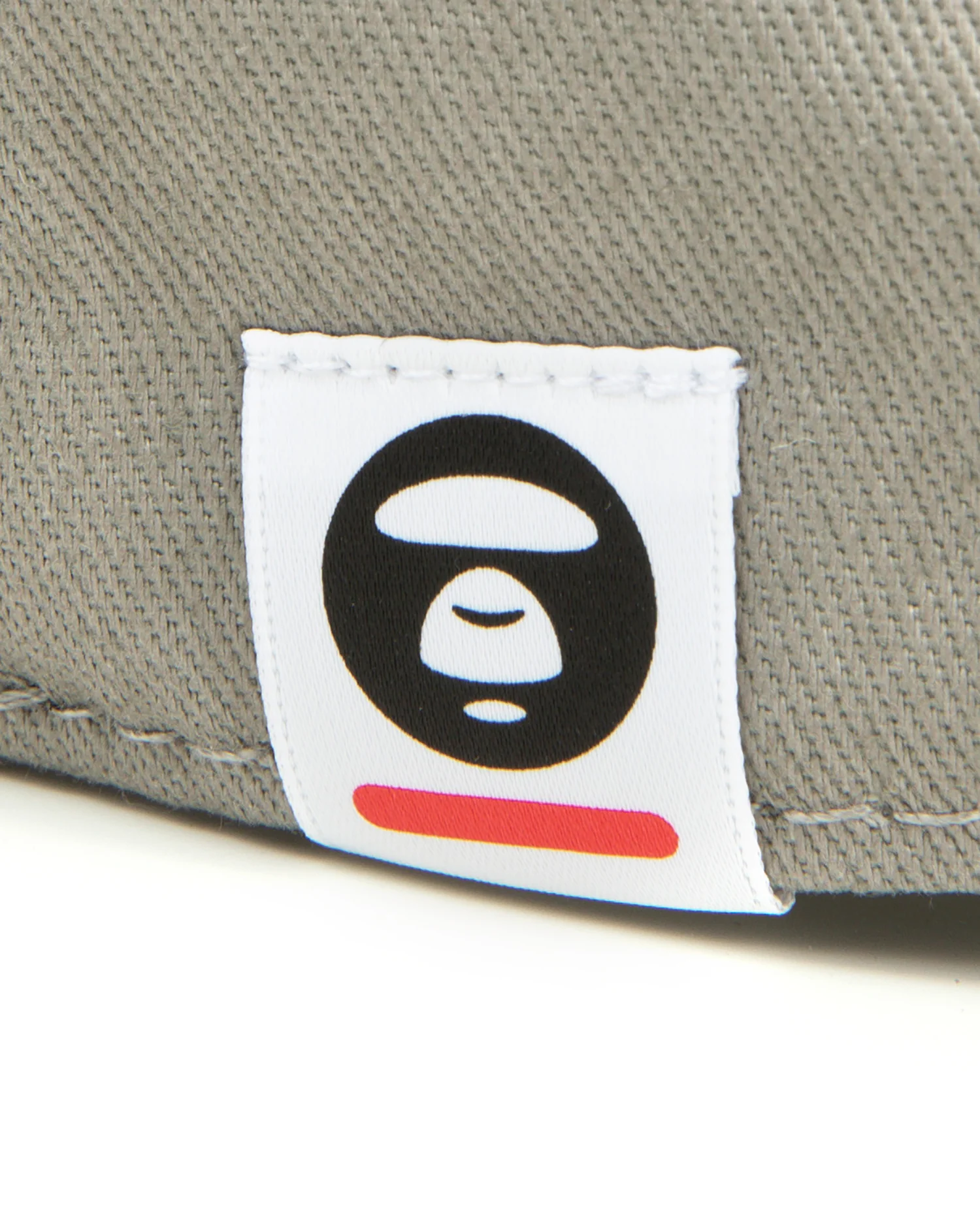 Moonface twill cap - Image 13