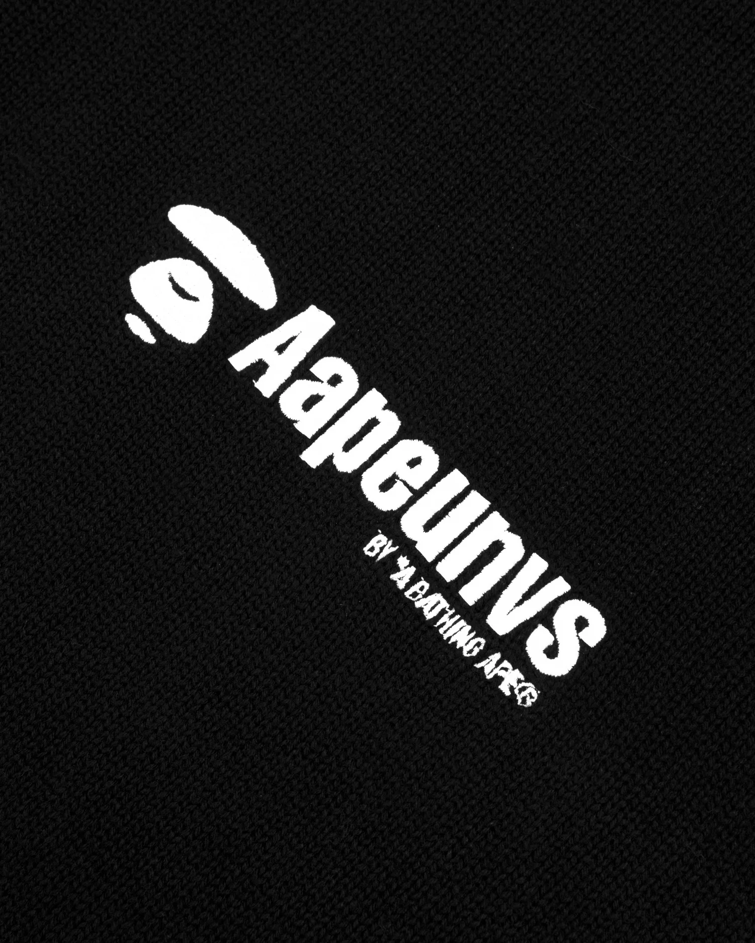 Moonface patch knit vest - Image 10