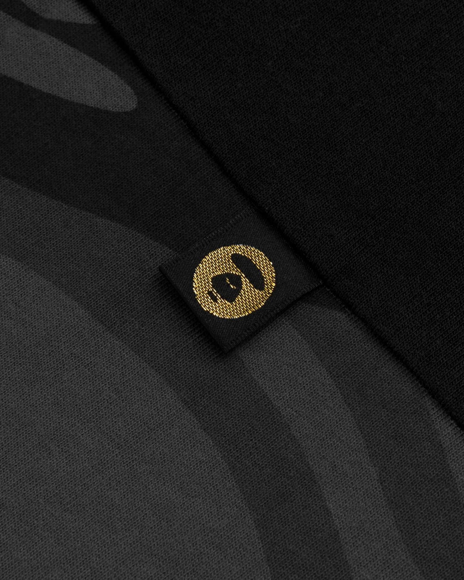 Moonface camo print polo - Image 5