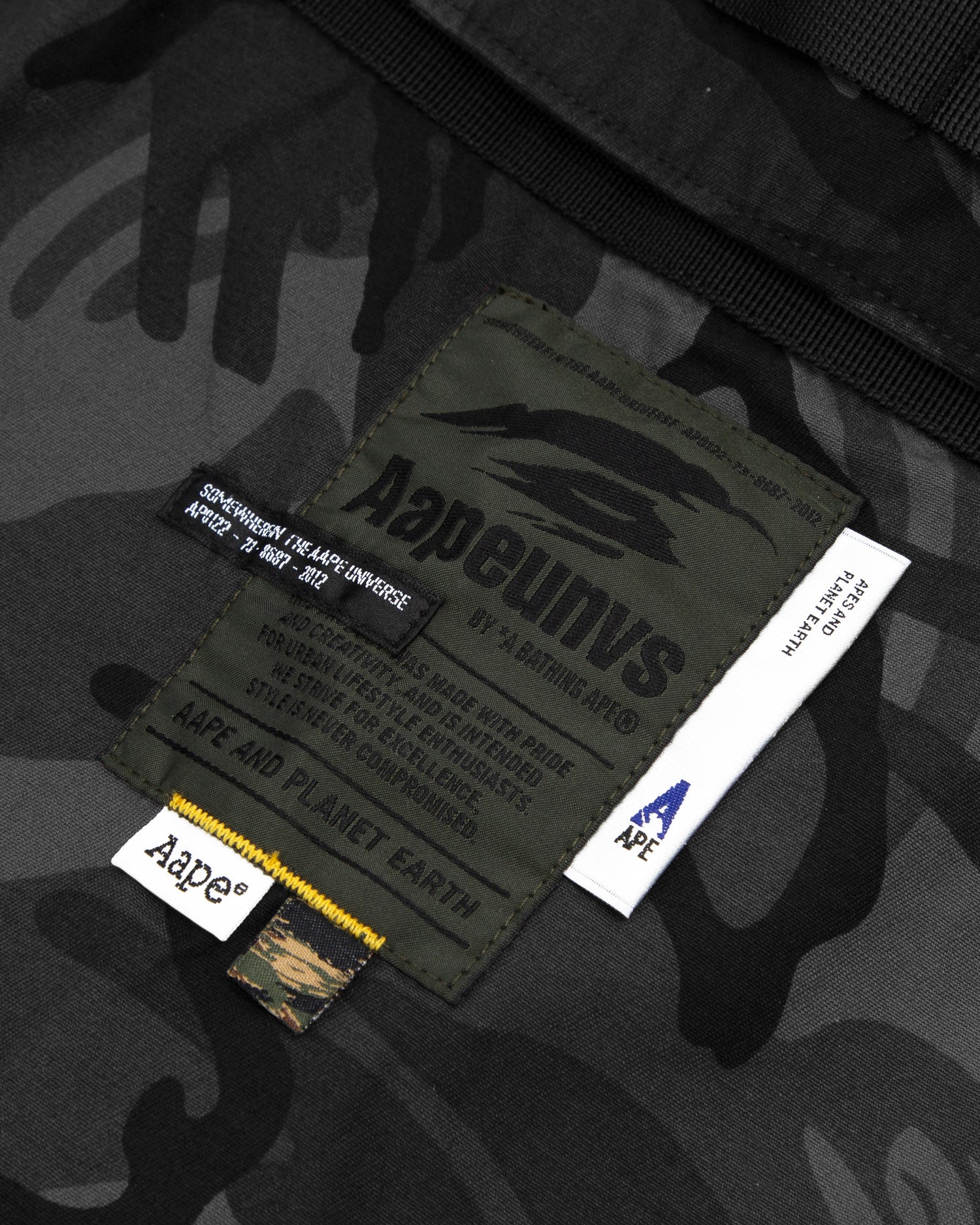 Camo woven pants - Image 4