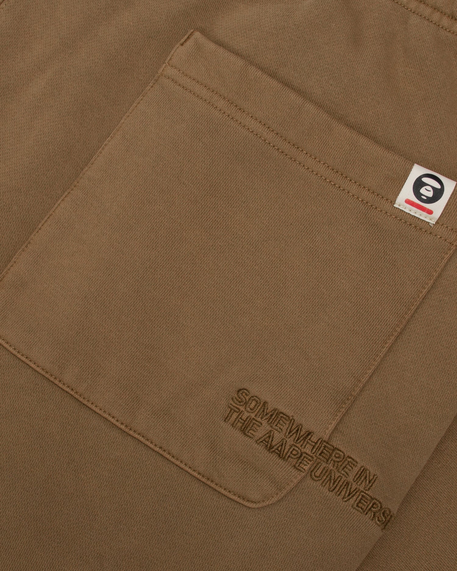 Moonface tonal patch sweatpants - Image 9