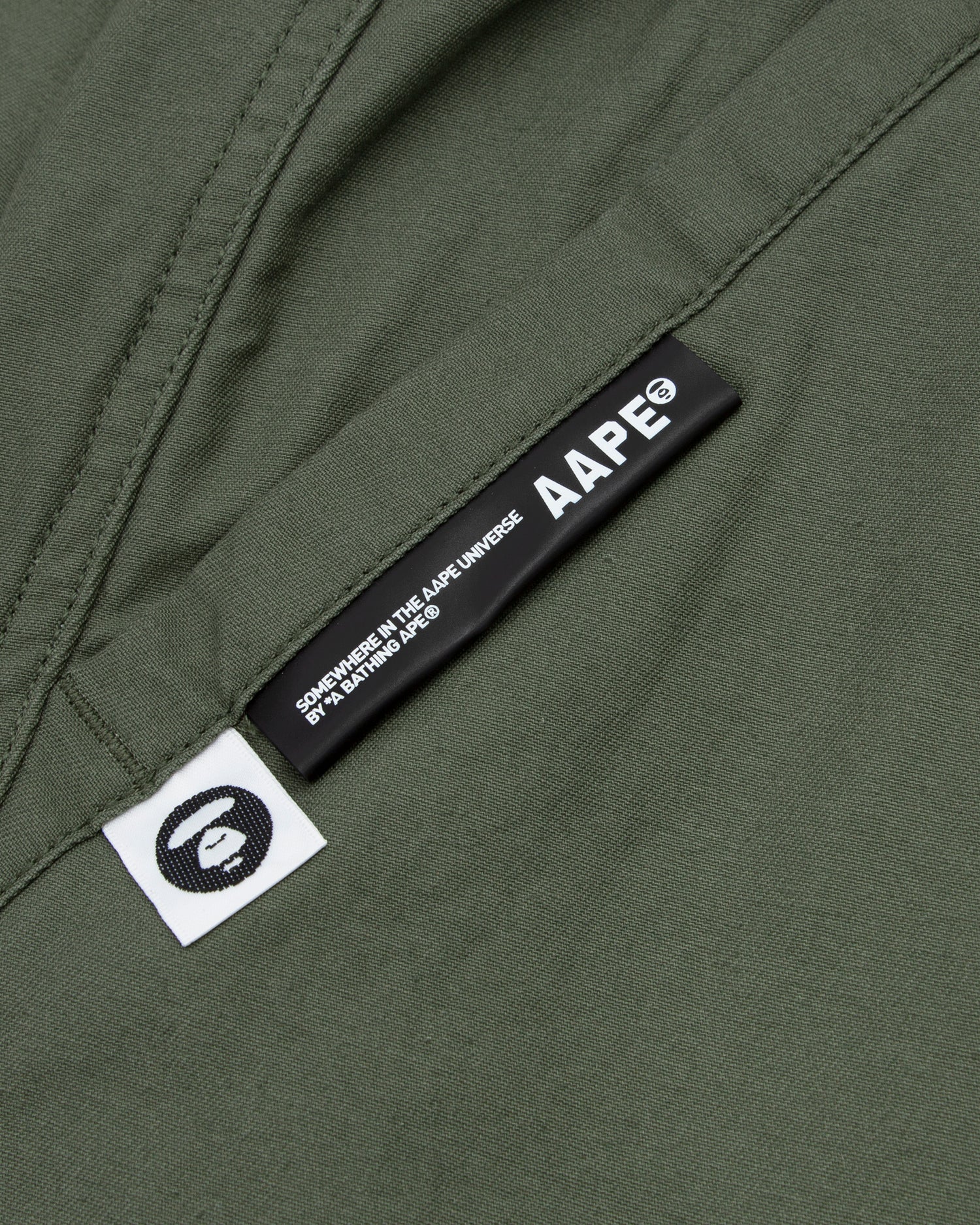 Moonface camo cargo shorts - Image 10