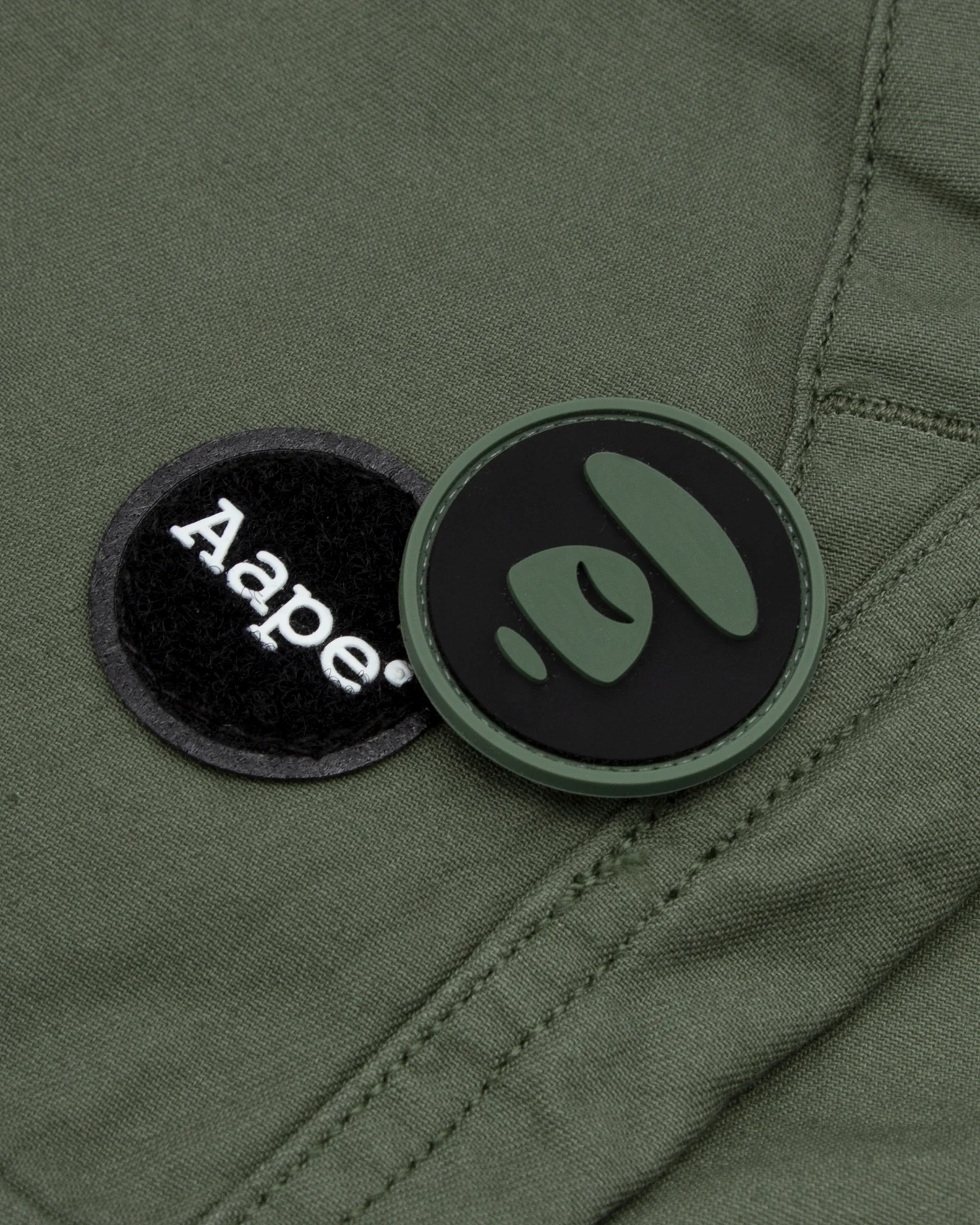 Moonface camo cargo shorts - Image 8