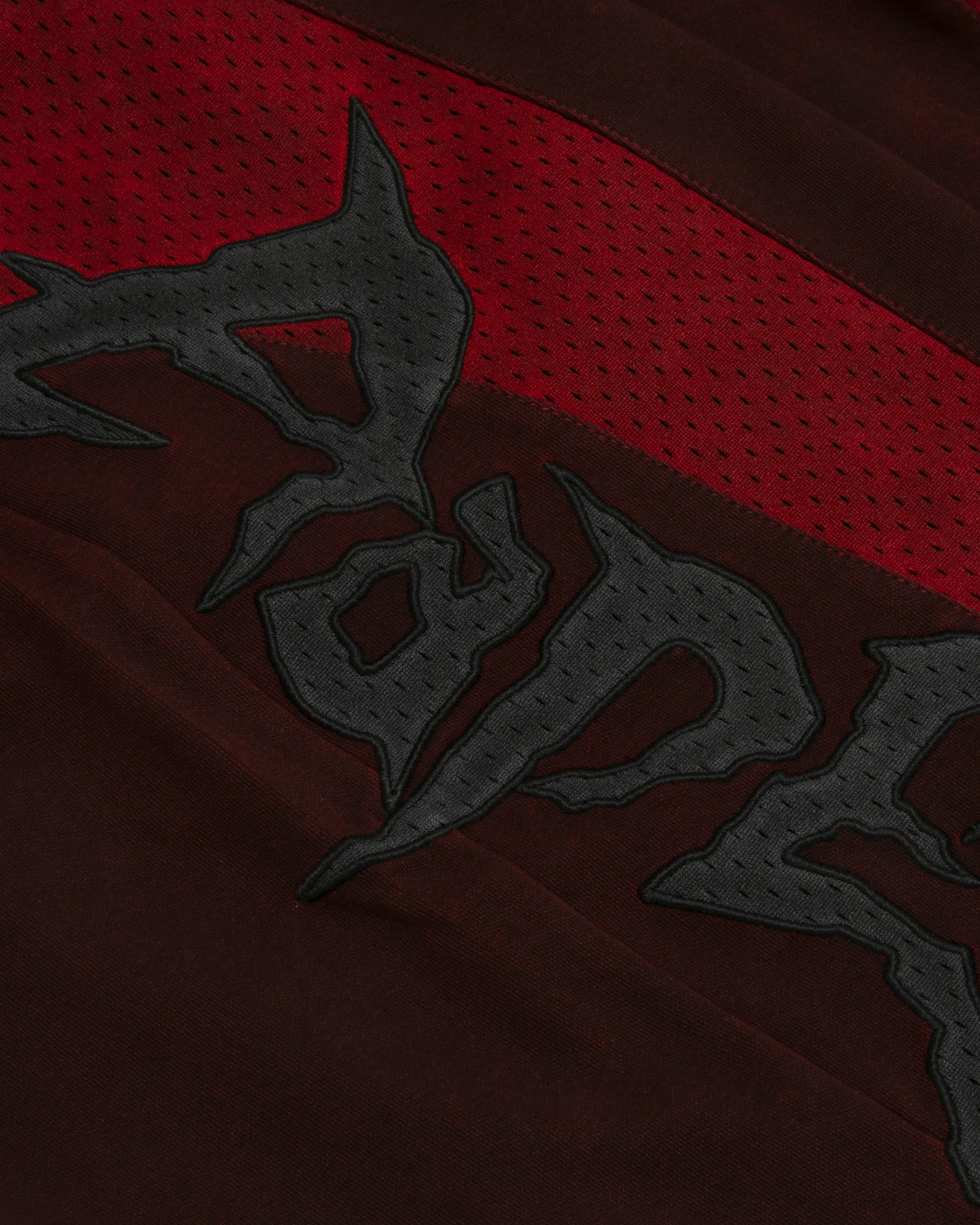 Embroidered sweat shorts - Image 12