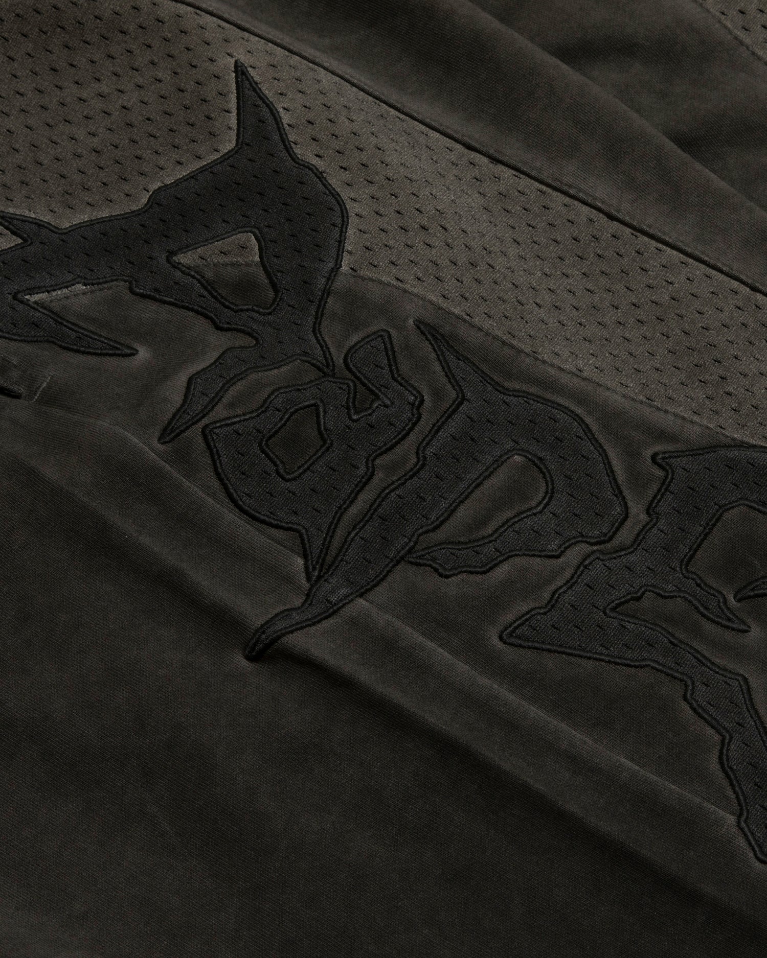 Embroidered sweat shorts - Image 5