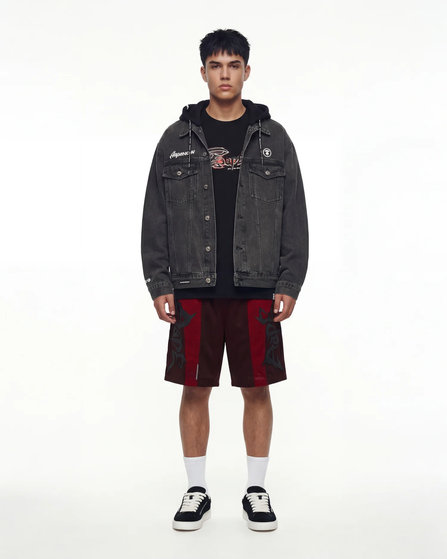 Embroidered sweat shorts - Image 7