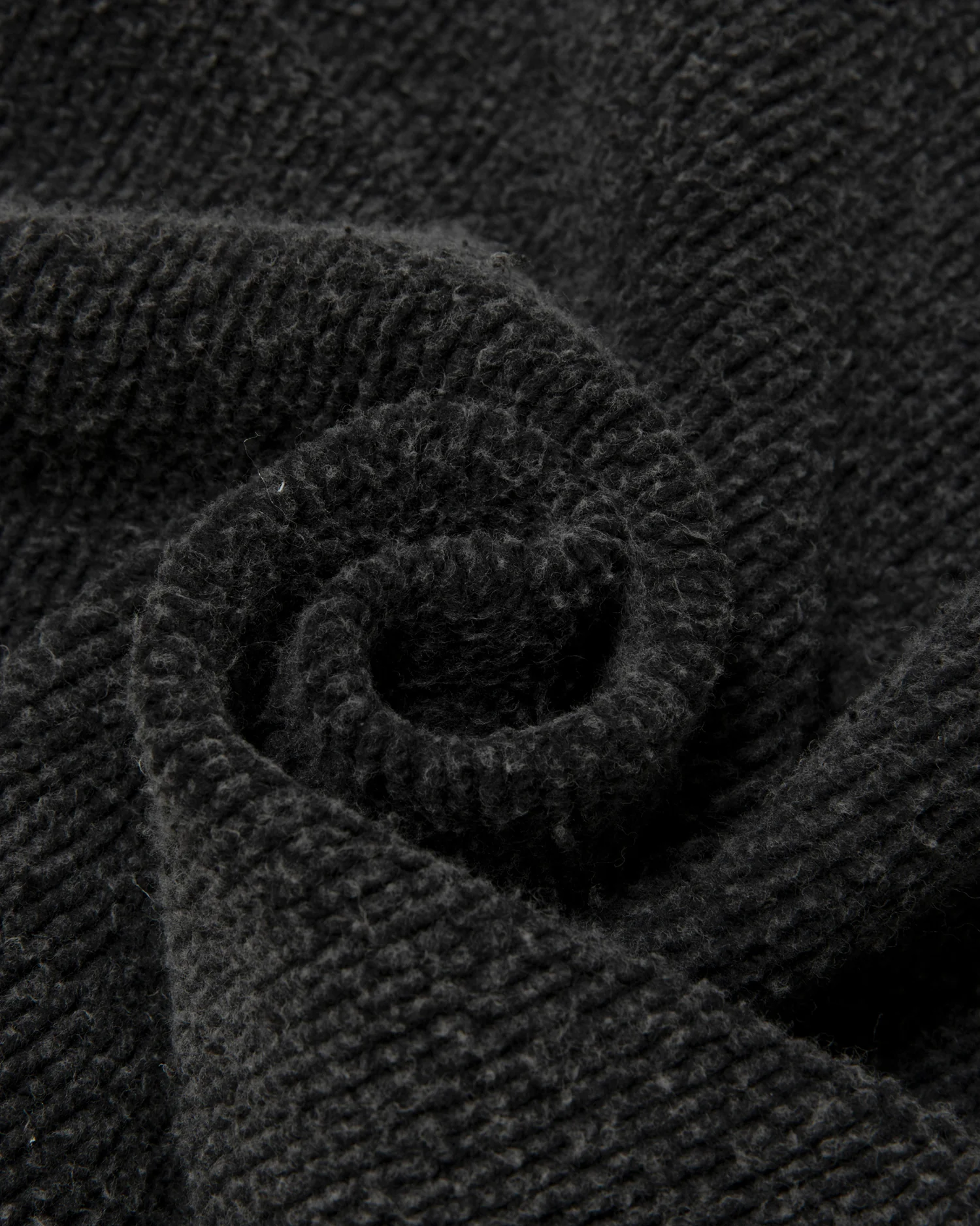 AAPEUNVS crew neck sweatshirt - Image 5