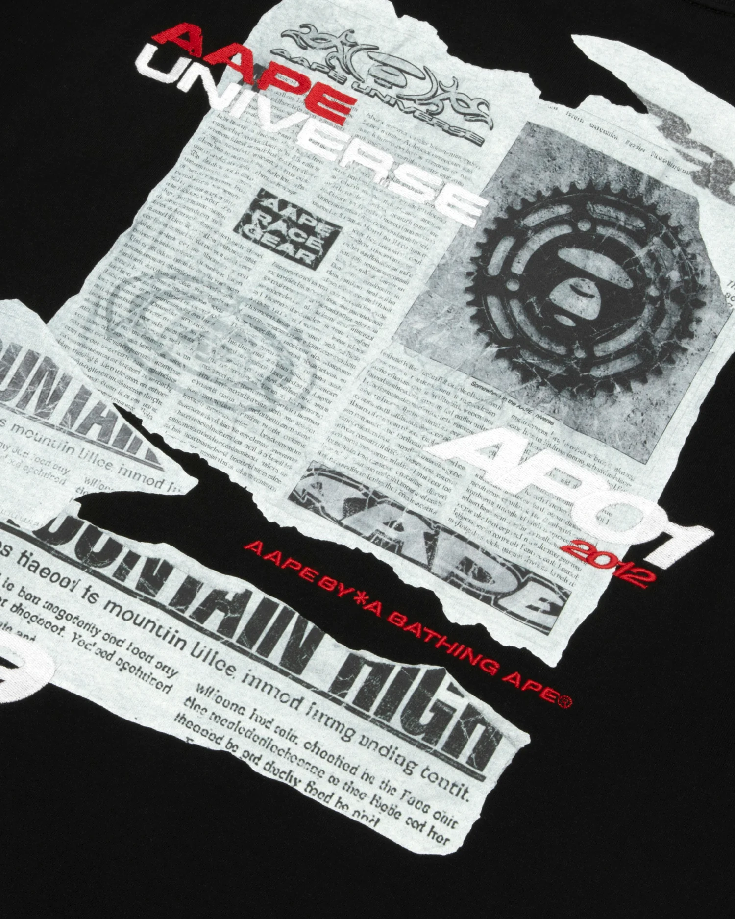 AAPEUNVS graphic tee - Image 4