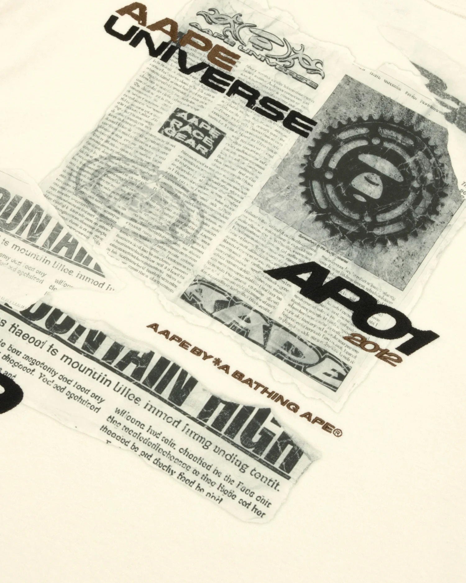 AAPEUNVS graphic tee - Image 9
