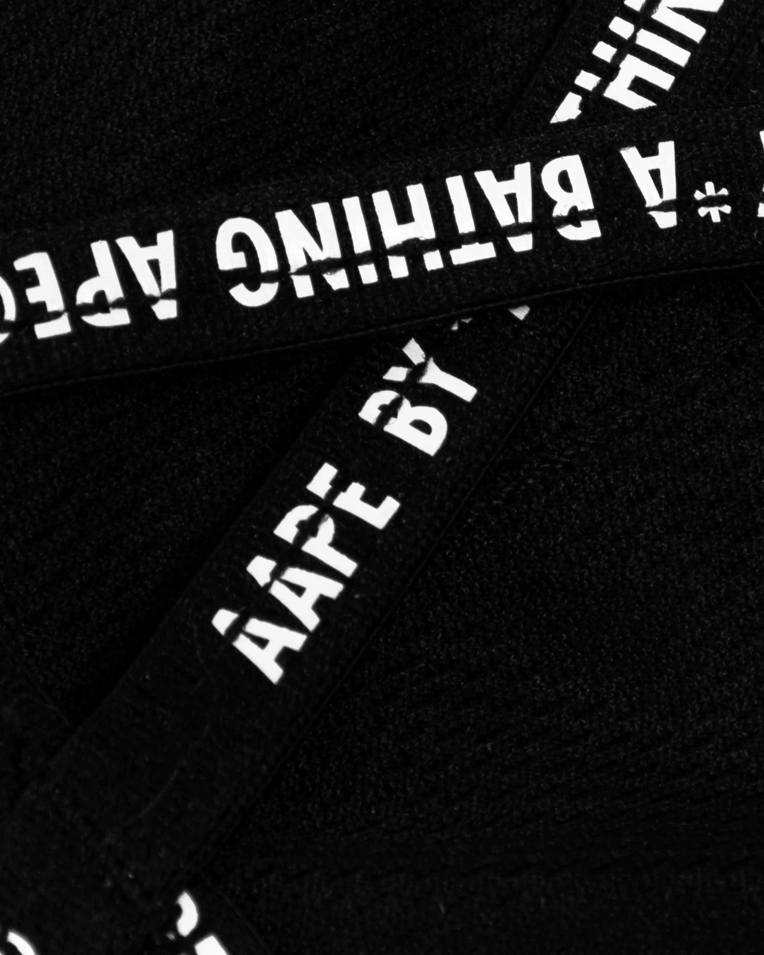 Moonface cropped sports bra top - Image 4